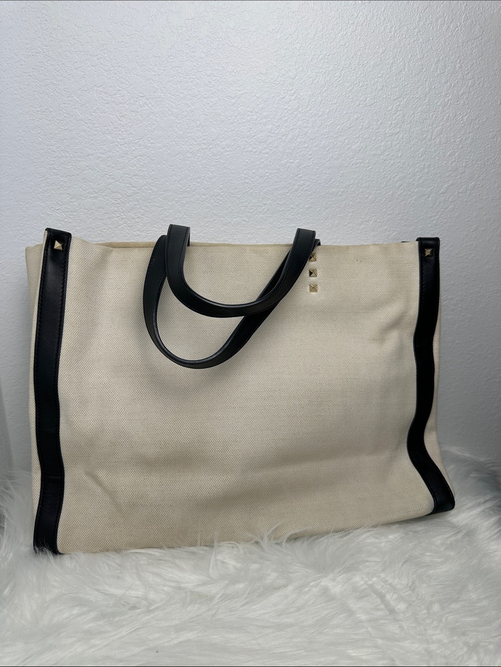 💯Authentic Valentino Garavani VLTN Canvas Tote Bag🍀 - Picture 14 of 15